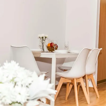 Sopockie Pokoje - Bitwy Pod Plowcami 38 Apartman *